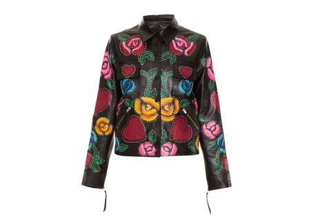 04.04: pintada à mão, a jaqueta de couro da Patricia Viera anima toda e qualquer produção de meia-estação (R$ 6.990)