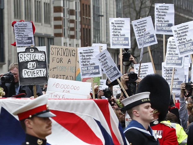 Funeral de Thatcher se torna tão polêmico quanto a Dama de Ferro