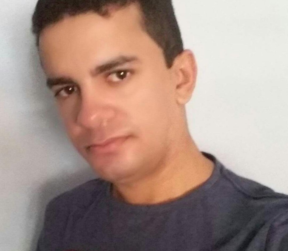 Soldado do Corpo de Bombeiros, Alberto Aroldo Rodrigues, foi baleado na cabeça em São Gonçalo do Amarante (Foto: Arquivo pessoal )