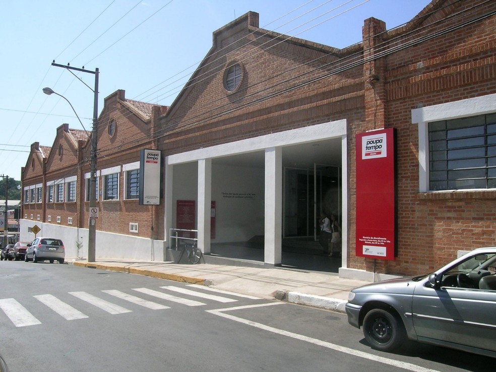 Poupatempo de Bauru, com entrada pela Rua Inconfidência, funciona de segunda-feira a sábado   — Foto: Prefeitura de Bauru/ Divulgação