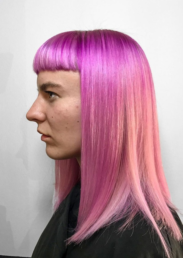 A passarela de Dolce & Gabbana te desafia a não amar um cabelo colorido (Foto: Reprodução Instagram)