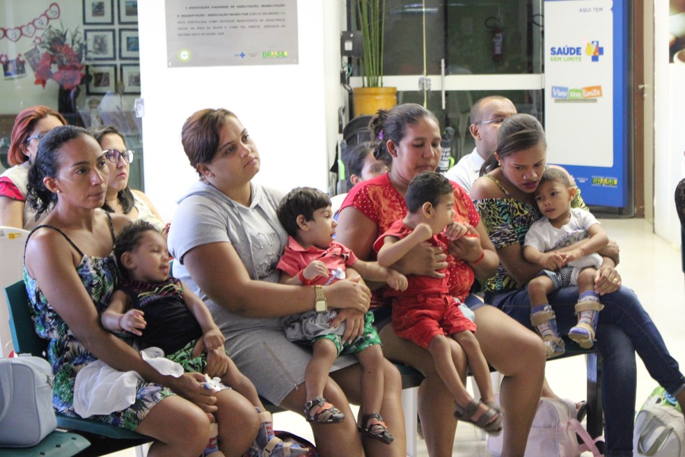Mães de crianças que fazem tratamento no Ceir , no Piauí (Foto: Ellyo Teixeira/G1)