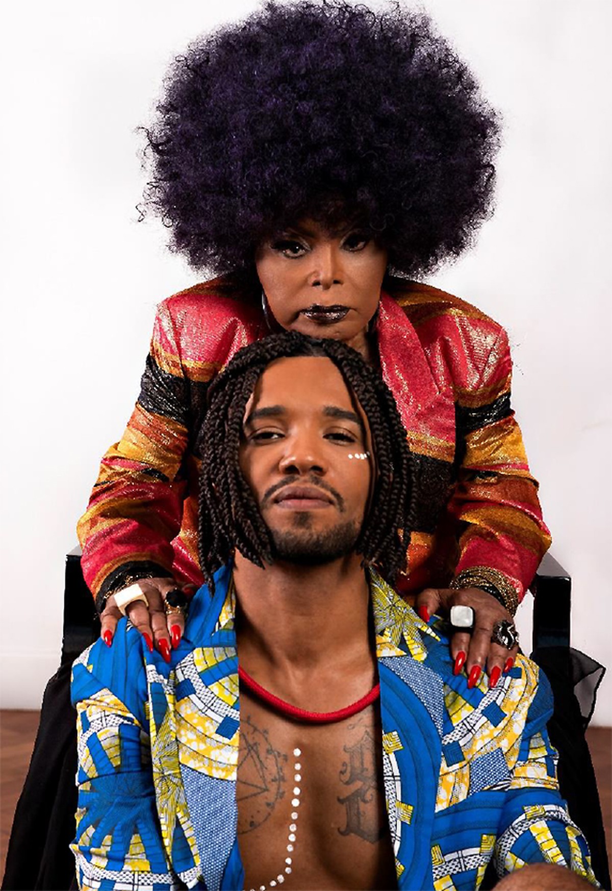 Elza Soares e Renegado celebram o brilho de Rebeca Andrade e protestam contra o racismo no single ‘Black power’ | Blog do Mauro Ferreira