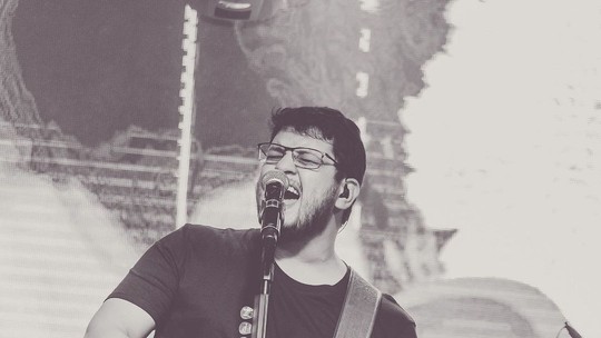 Morre cantor Maurlio, da dupla com Luza, aos 28 anos