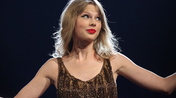 Além de ajudar comércio, Taylor Swift também dá apoio financeiro à fãs durante a crise (Foto: WikkiCommons/Reprodução)