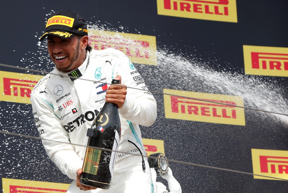 GP da FranÃ§a: Lewis Hamilton passeia, vence de ponta a ponta e dispara na lideranÃ§a da tabela