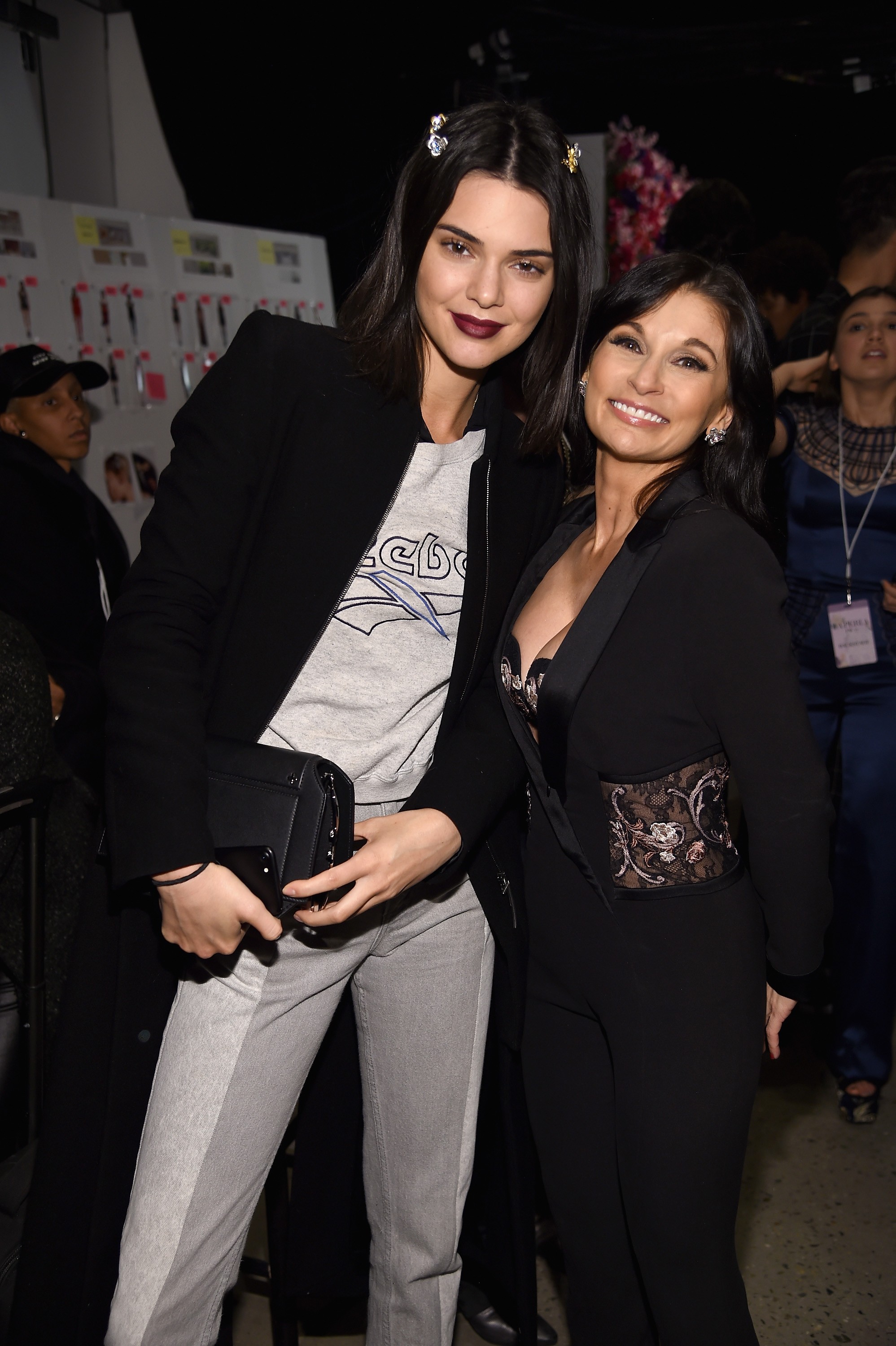 A empresária e estilista de lingeries Julia Haart com a modelo Kendall Jenner (Foto: Getty Images)