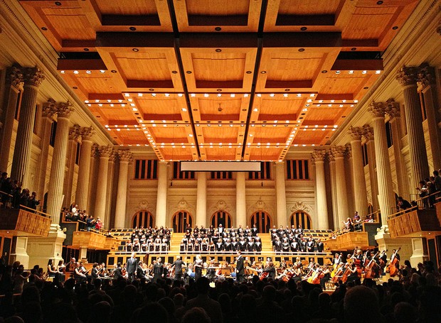 A Sala São Paulo realiza diversas apresentações sinfônicas e de câmara (Foto: Marcio De Assis / WikimediaCommons, )