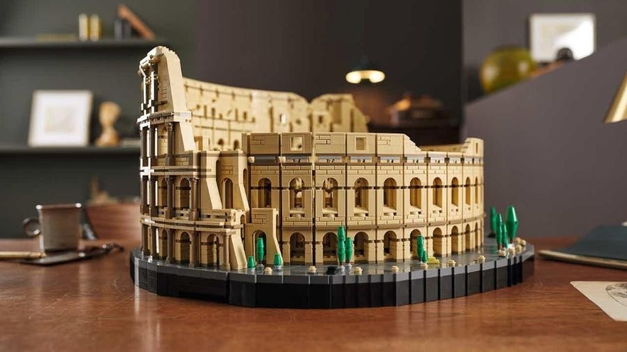 Com mais de 9 mil peças, Coliseu romano é o maior conjunto já criado pela LEGO (Foto: LEGO)