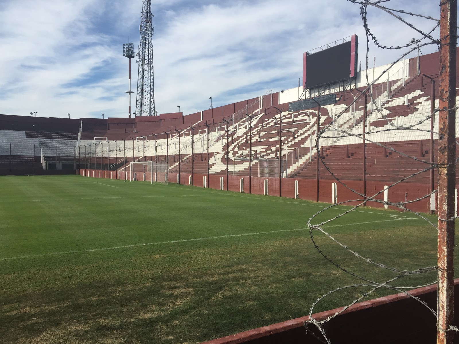 Lanús, palco da estreia do São Paulo na Sul-Americana