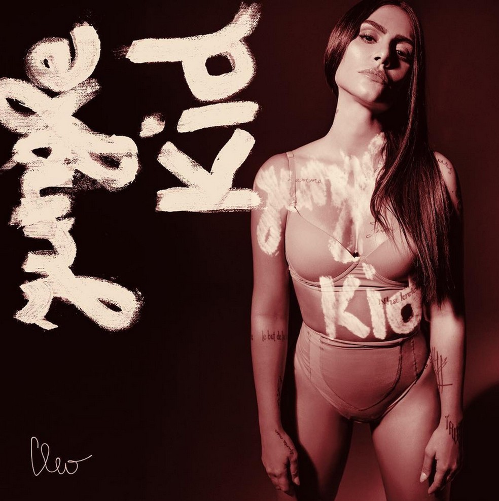 Cleo na capa do EP 'Jungle kid' (Foto: Reprodução/Instagram/Cleo)