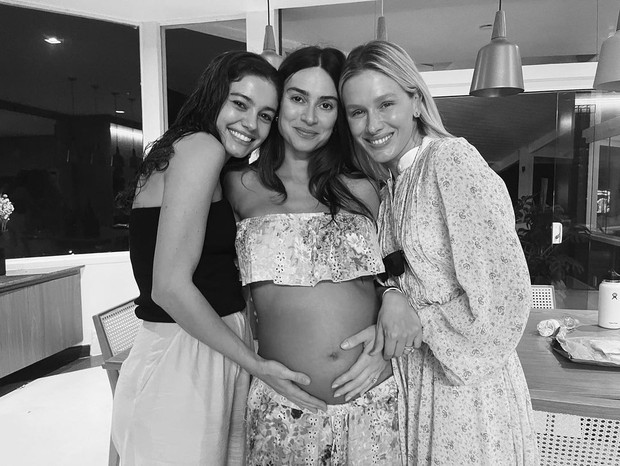Sophie Charlotte, Thaila Ayala e Fiorella Mattheis (Foto: Reprodução/Instagram)