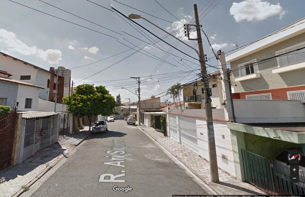 Assassinato aconteceu por volta das 5h na Rua Ari Siqueira, na Zona Leste da capital.  — Foto: Reprodução/ Google Maps 