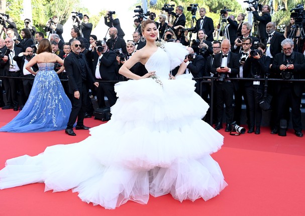CANNES, FRANCE - MAY 17: Urvashi Rautela attends the screening of "Final Cut (Coupez!)" and opening ceremony red carpet for the 75th annual Cannes film festival at Palais des Festivals on May 17, 2022 in Cannes, France. (Photo by Pascal Le Segretain/Getty (Foto: Getty Images)