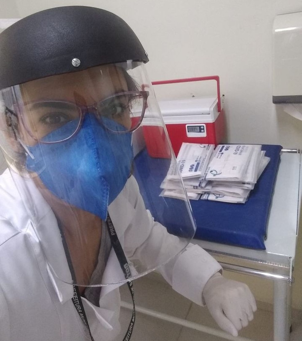 Segundo o enfermeiro, mulher amava a profissão e se dedicava muito ao que fazia — Foto: Reprodução/Facebook