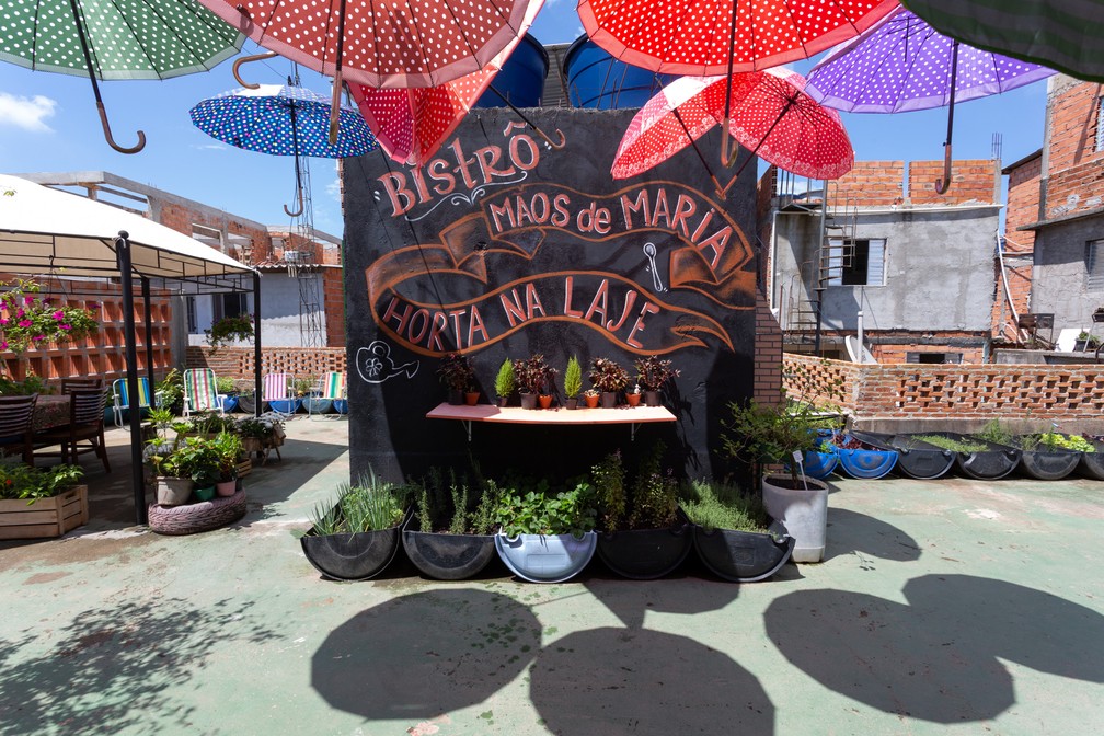 Bistrô 'Mãos de Maria' e projeto "Horta na Laje' em Paraisópolis, na Zona Sul de São Paulo — Foto: Marcelo Brandt/G1
