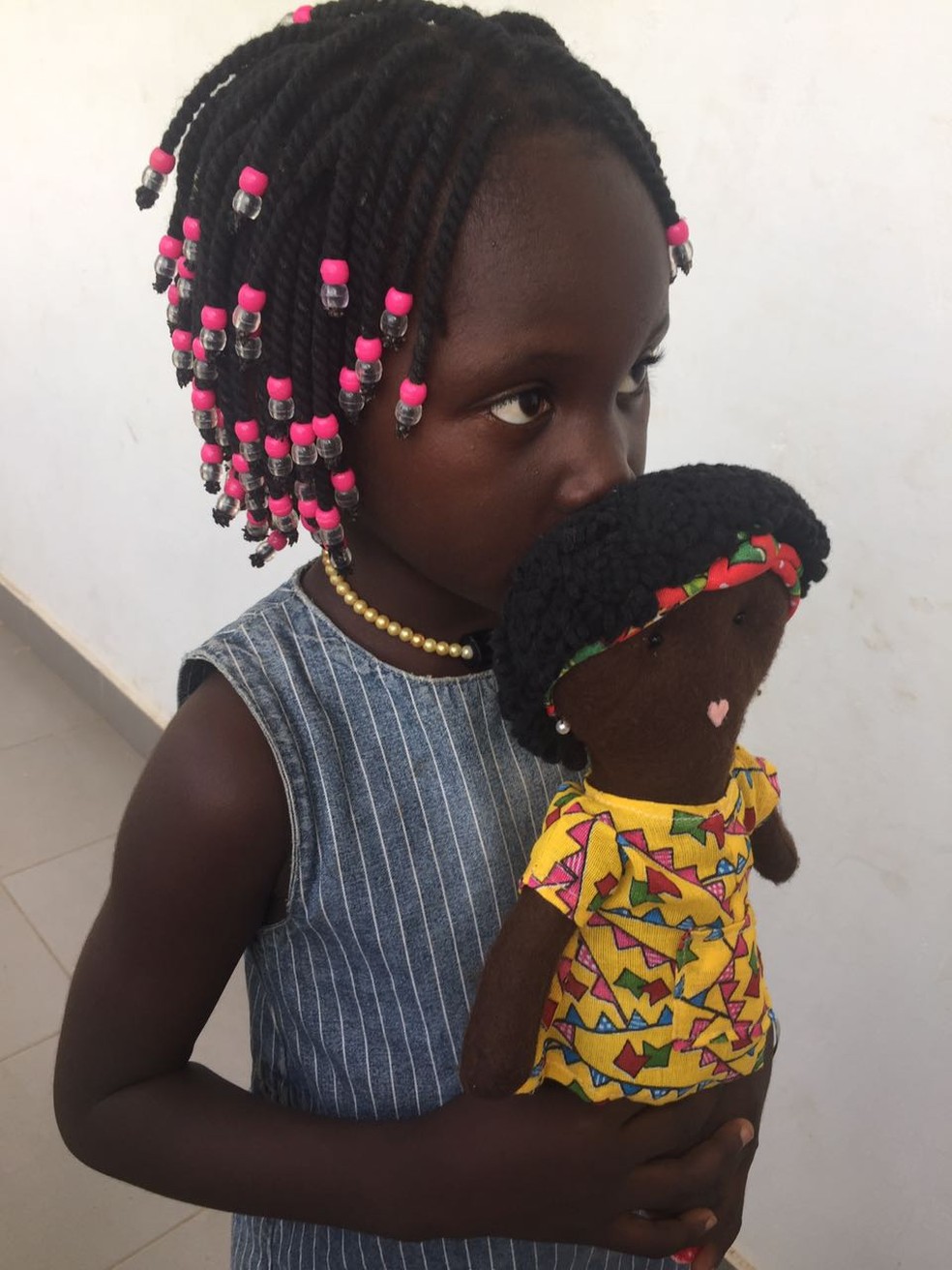 Brinquedo foi criado para que as meninas vejam identifica&ccedil;&atilde;o pessoal na boneca (Foto: Arquivo Pessoal)