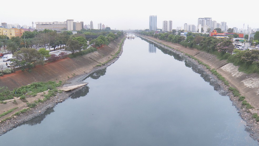 Rio Tietê em São Paulo — Foto: Reprodução/TV Globo