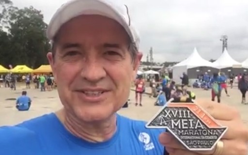 Carlos Tramontina completa meia maratona em SP após contusão: "Ganhei o dia"