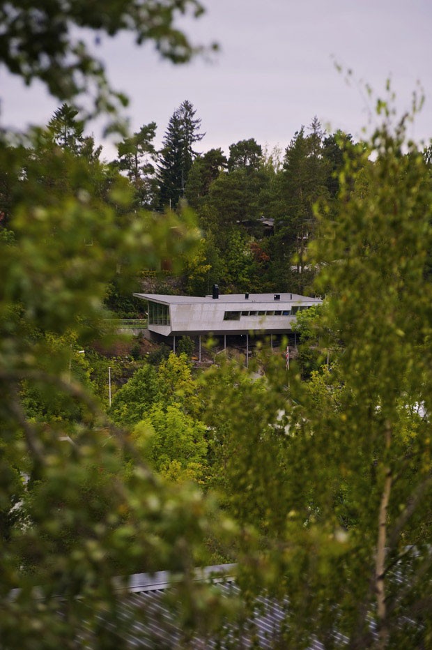Casa em terreno inclinado (Foto: Nils Petter Dale/Divulgação)