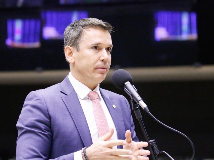 Felipe Carreras é dado como certo para ser relator da CPI das Apostas Esportivas