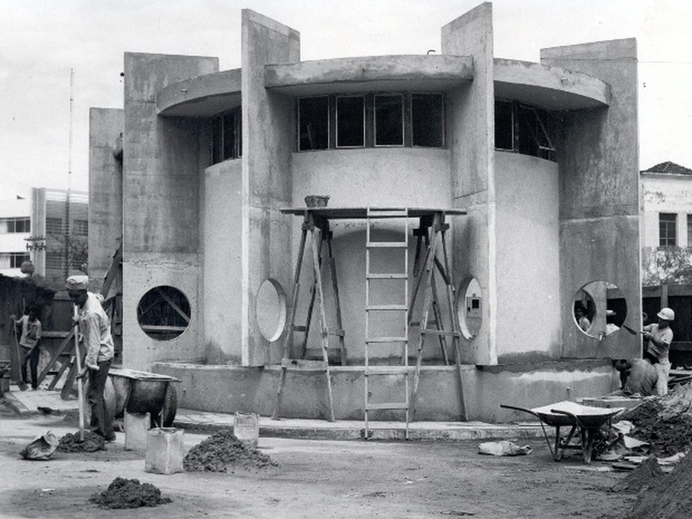 O Coreto da Praça Cívica, em Goiânia, foi totalmente descaracterizado na década de 70, quando se transformou em um ponto de informações turísticas — Foto: Divisão de Patrimônio Histórico da Secretaria de Cultura de Goiânia