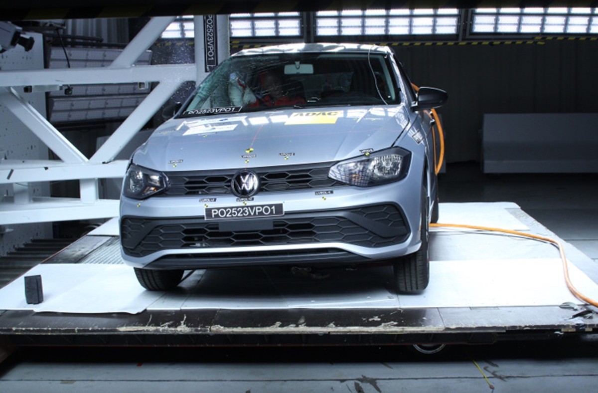 VW Polo Track tira 3 estrelas em teste de segurança e iguala a versão reestilizada