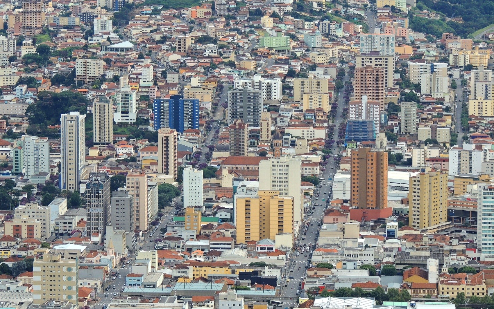 Empresa prevê abertura de 800 novas vagas de emprego em Poços de Caldas, MG