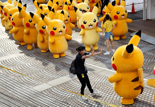 Parada Pokémon reúne milhares no Japão (Foto: Kim Kyung-Hoon/Reuters)