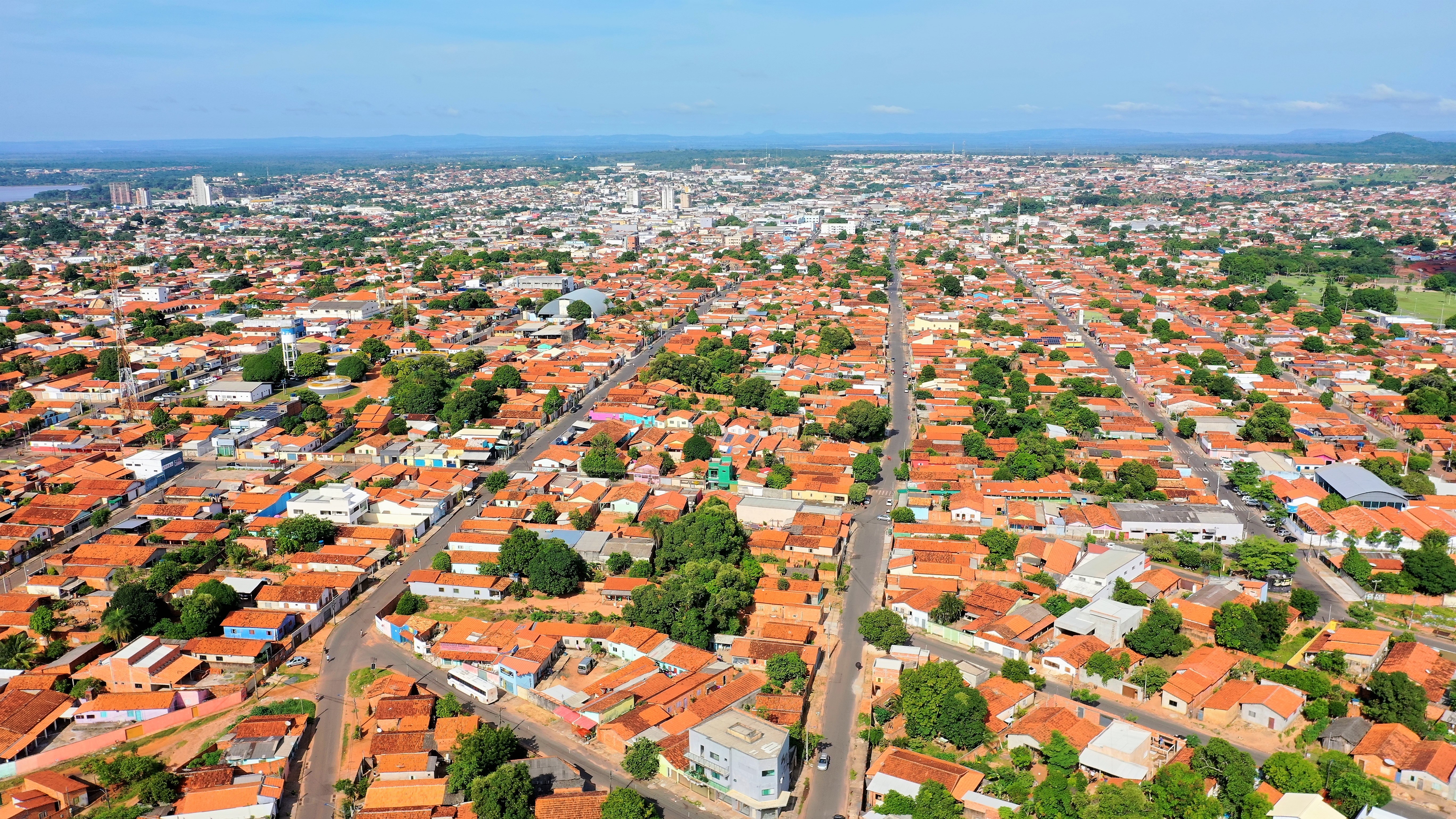 Moradores de Araguaína podem ter isenção do IPTU e tarifa social de energia elétrica