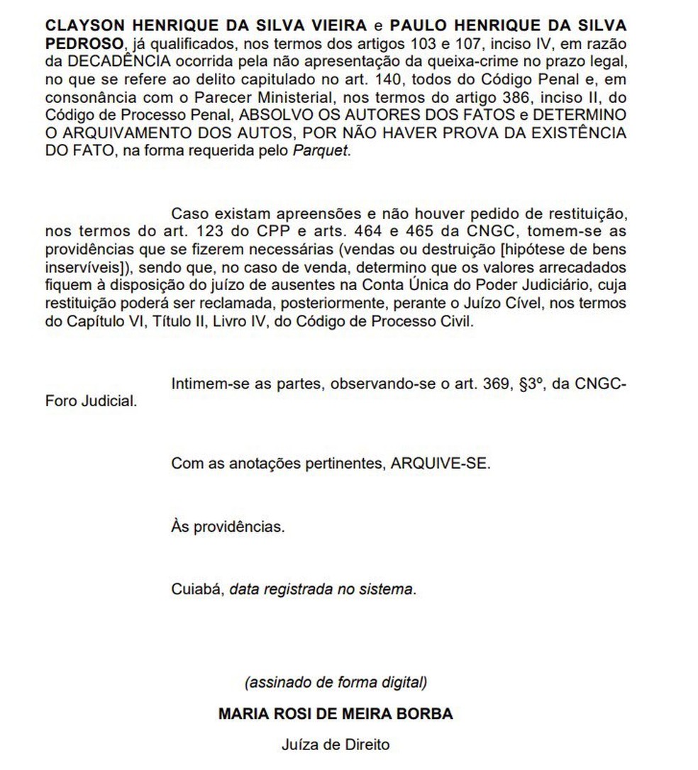 Documento judicial sobre o atacante Clayson, que negocia com o Fluminense — Foto: Reprodução