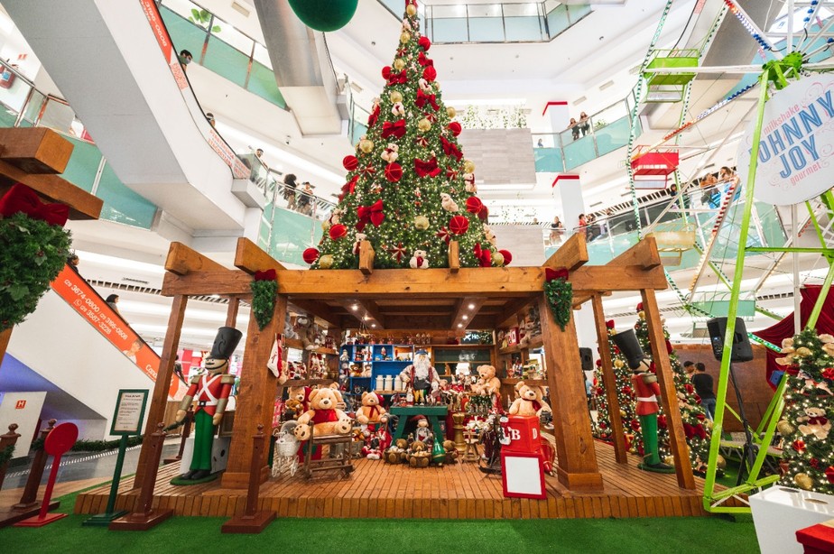 A decoração de Natal do Plaza Niterói fica disponível até o próximo sábado