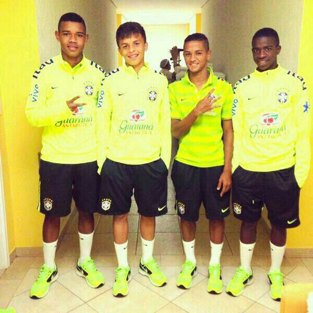 Vinicius como astro, títulos e moral no Fla: por que a Geração 2000 é badalada?