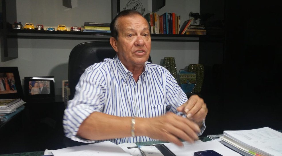 Rafael Tenório critica assédio do Ceará para ter Argel — Foto: Leonardo Freire/GloboEsporte.com