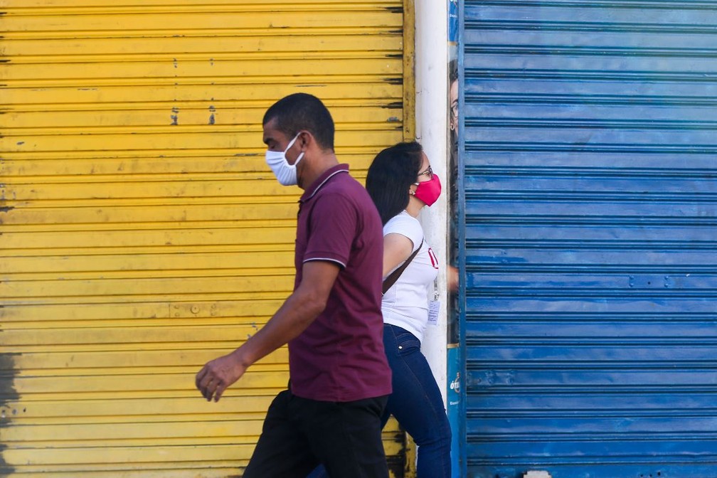 Mundo registra novo recorde de casos di&aacute;rios de coronav&iacute;rus nesta sexta-feira (24). &mdash; Foto: Natinho Rodrigues/Sistema Verdes Mares