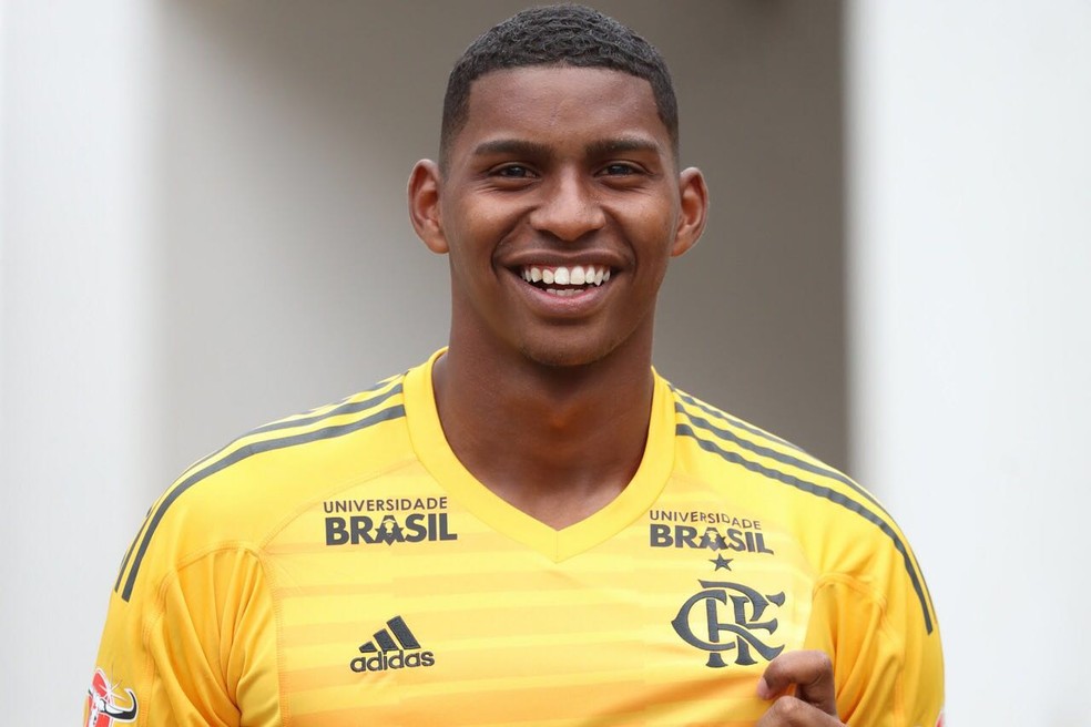 Hugo tem apenas 19 anos (Foto: Gilvan de Souza/Flamengo)