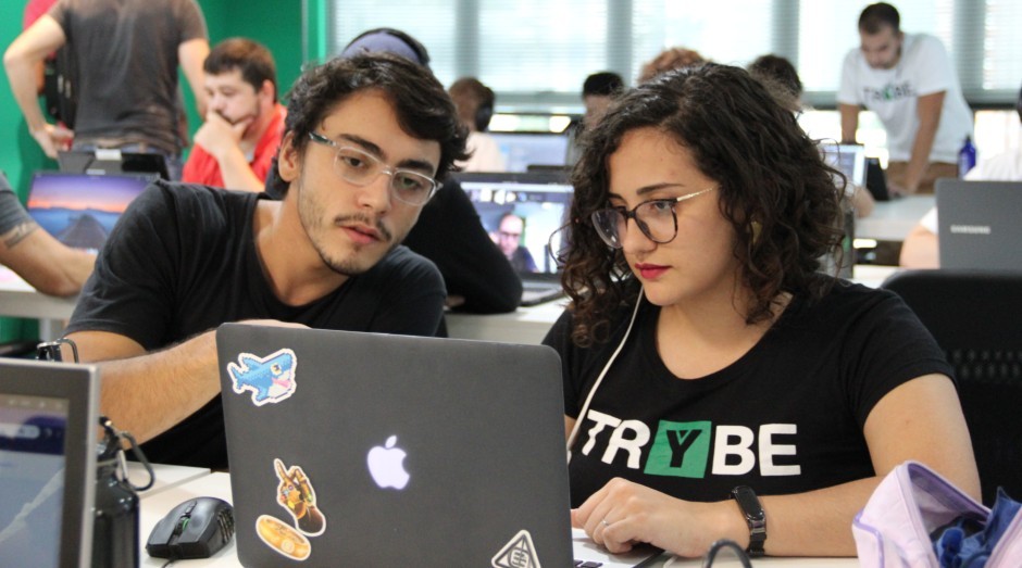Trybe lève 42 millions de BRL pour former des développeurs qui paient des cours après avoir obtenu un emploi - grande entreprise petite entreprise | botte 
