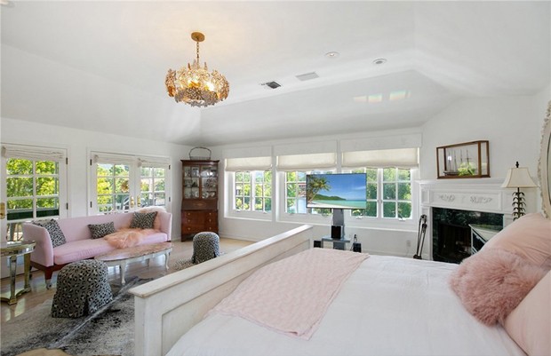 Atriz Kirsten Dunst coloca mansão à venda por R$17, 9 milhões (Foto: Reprodução)