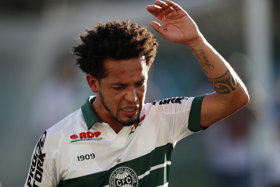 Rafinha Tem Lesao Confirmada E Coritiba Nao Informa Prazo Para Recuperacao Coritiba Ge