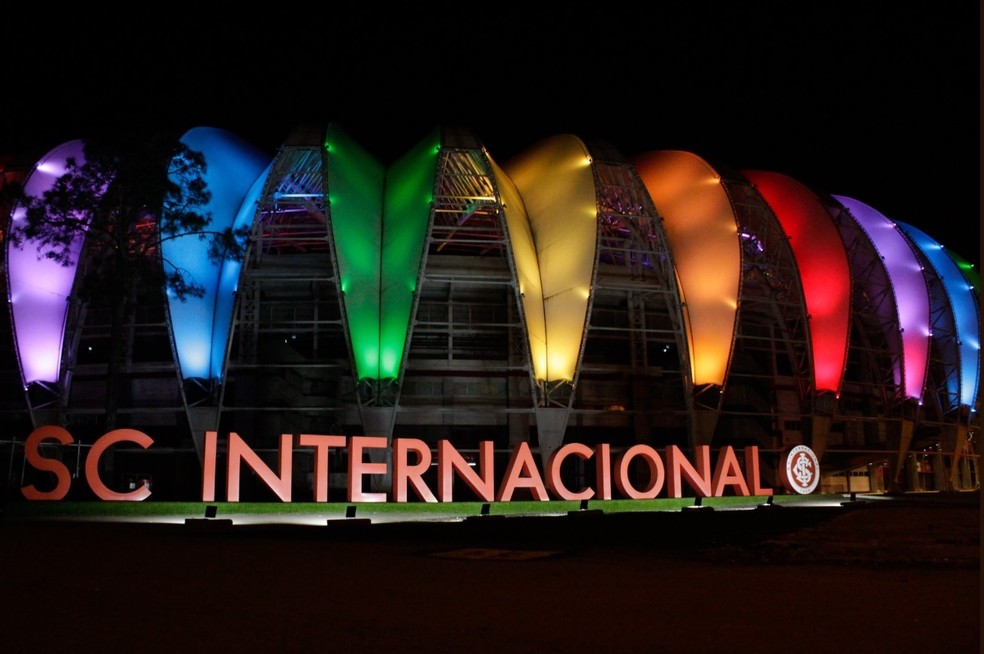 Clubes Brasileiros Se Manifestam Contra O Preconceito No Dia