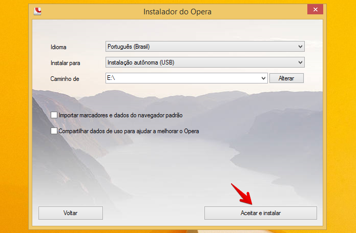 Instalando o Opera no pen drive (Foto: Reprodução/Helito Bijora) 