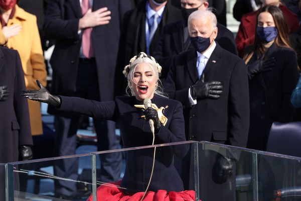 A cantora Lady Gaga em sua apresentação na posse de Joe Biden, em 20 de janeiro de 2021 (Foto: Getty Images)