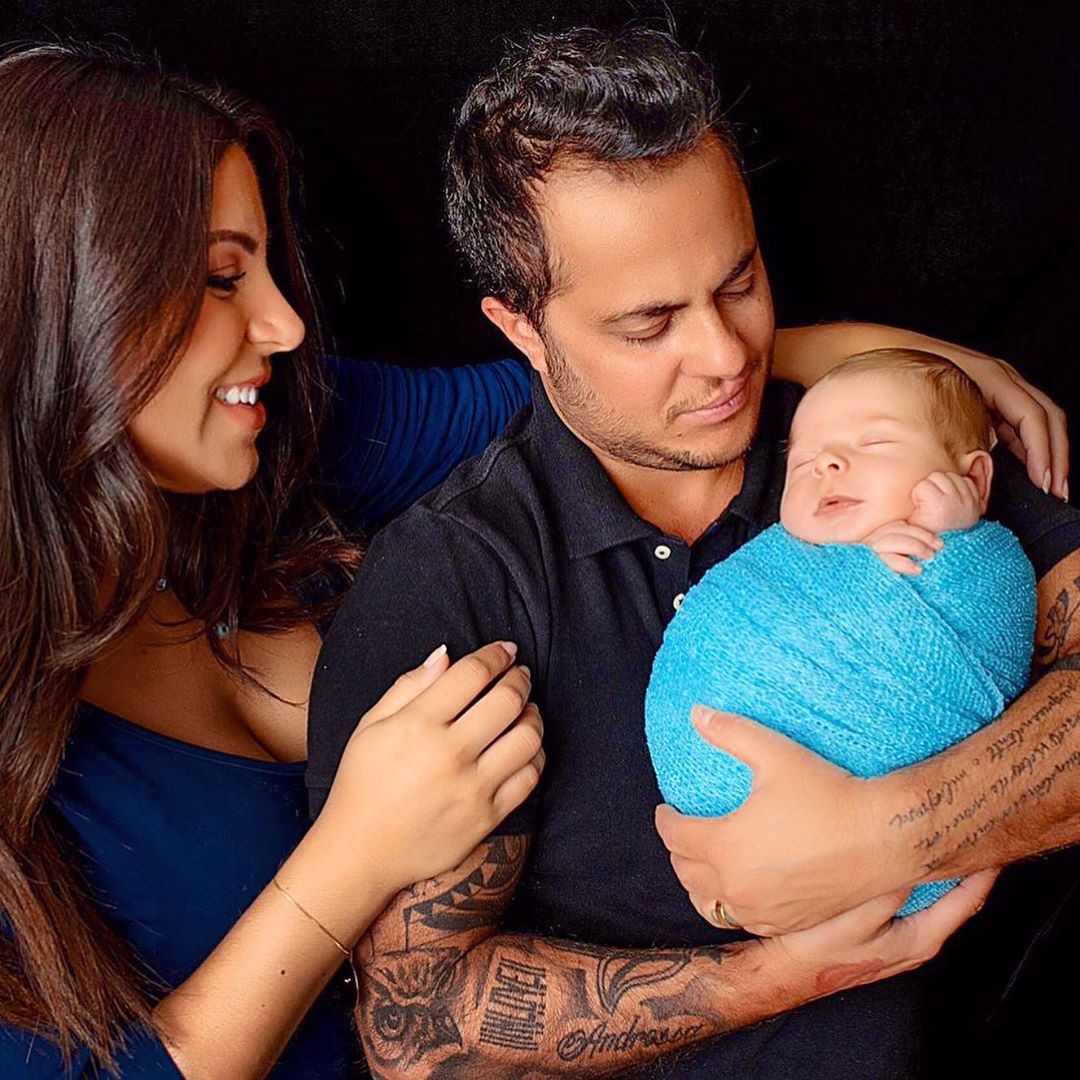 Andressa Ferreira e Thammy Miranda fazem ensaio com o filho, Bento (Foto: Reprodução/Instagram)