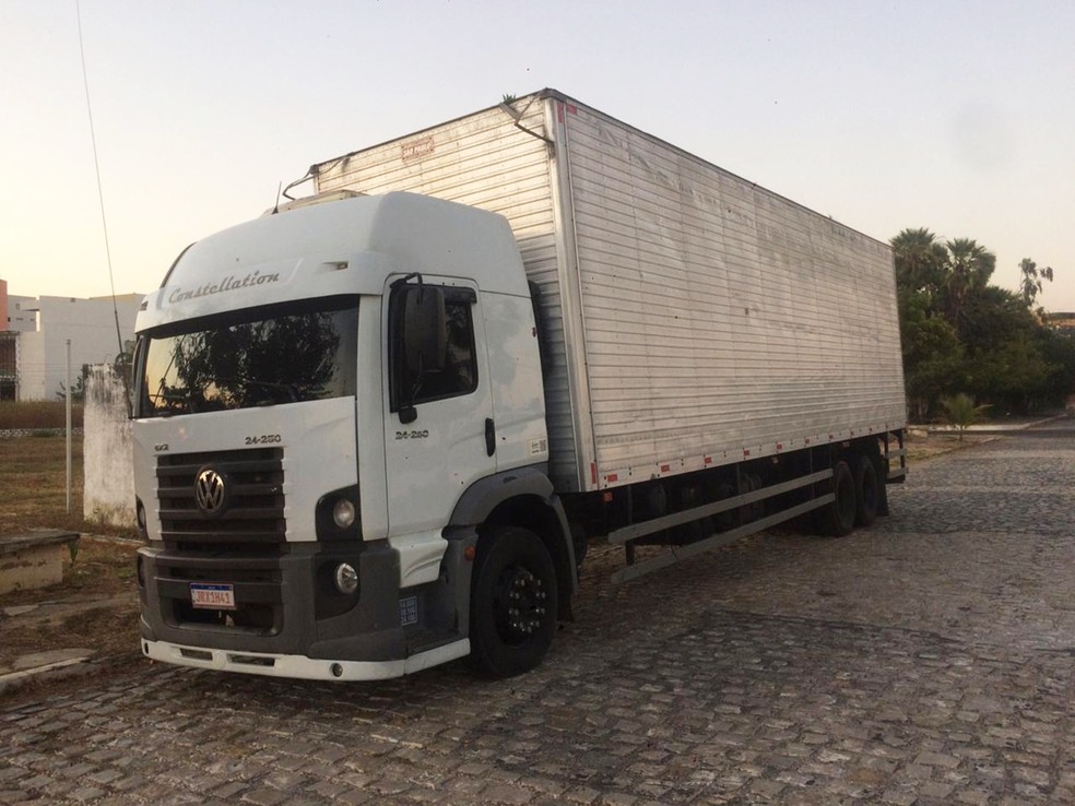 CaminhÃ£o apreendido tem placas do ParÃ¡ â Foto: PolÃ­cia Civil do RN