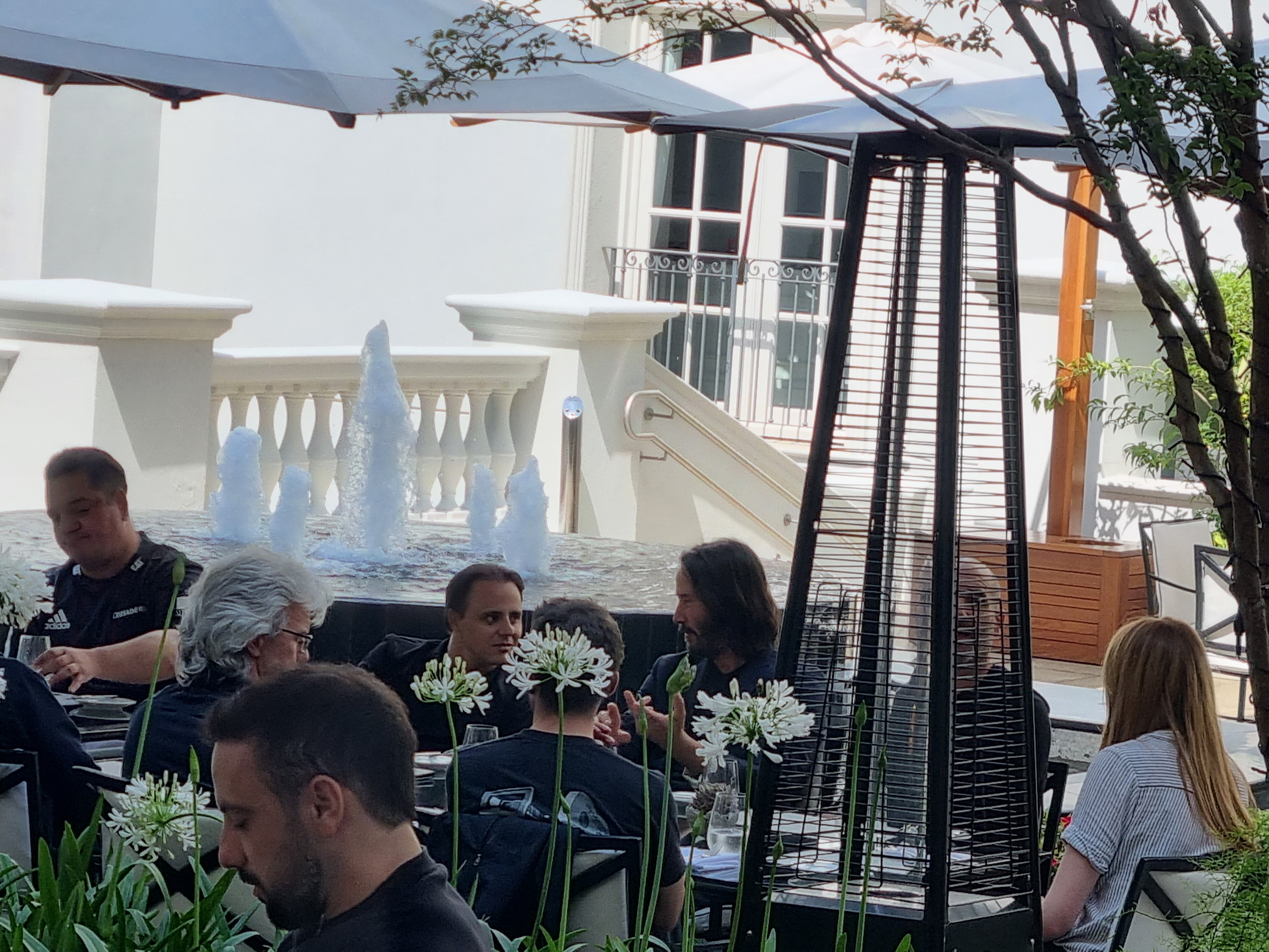  Keanu Reeves e Felipe Massa almoçam em São Paulo (Foto: QUEM)