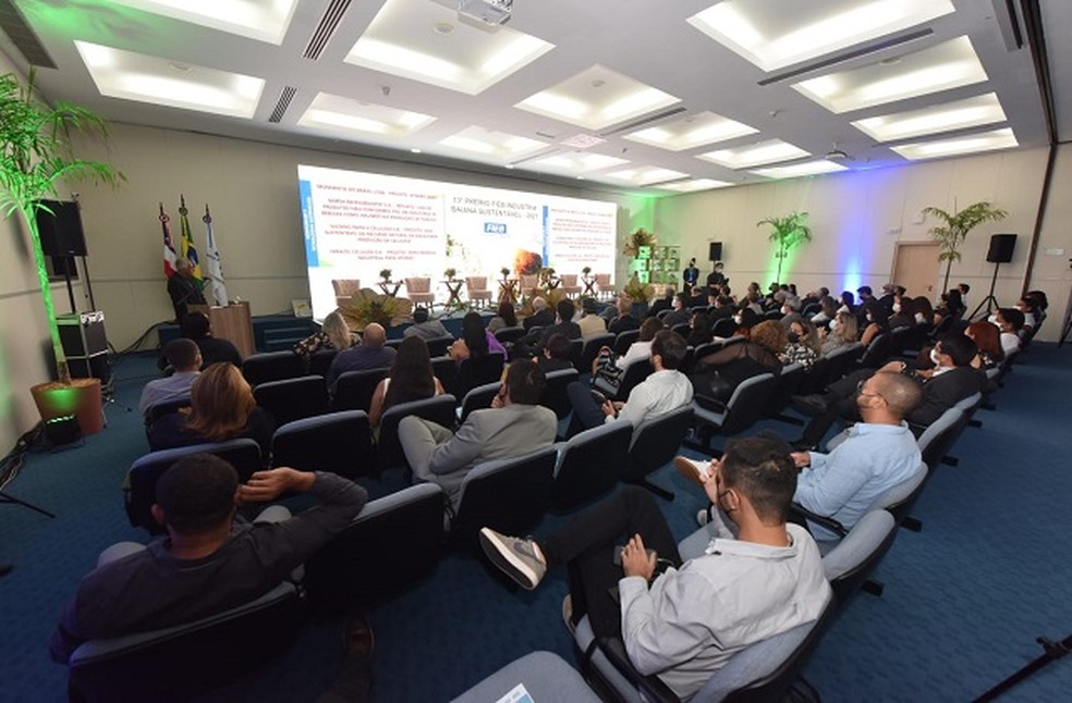Cerimônia de premiação foi realizada no auditório da FIEB, nesta quinta-feira (18). — Foto: Valter Pontes/Coperphoto/ Sistema FIEB