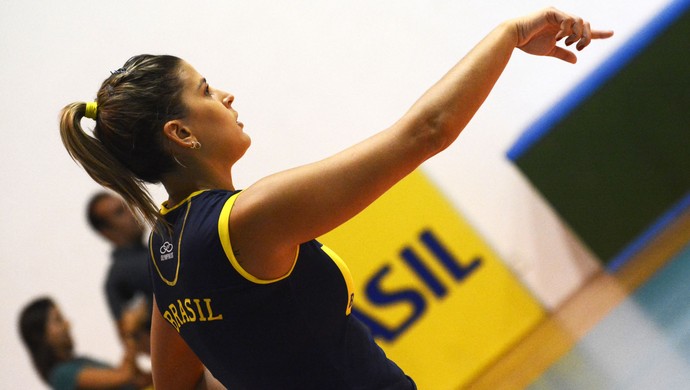 mari Paraíba treino seleção feminina vôlei saquarema (Foto: Alexandre Arruda/CBV)