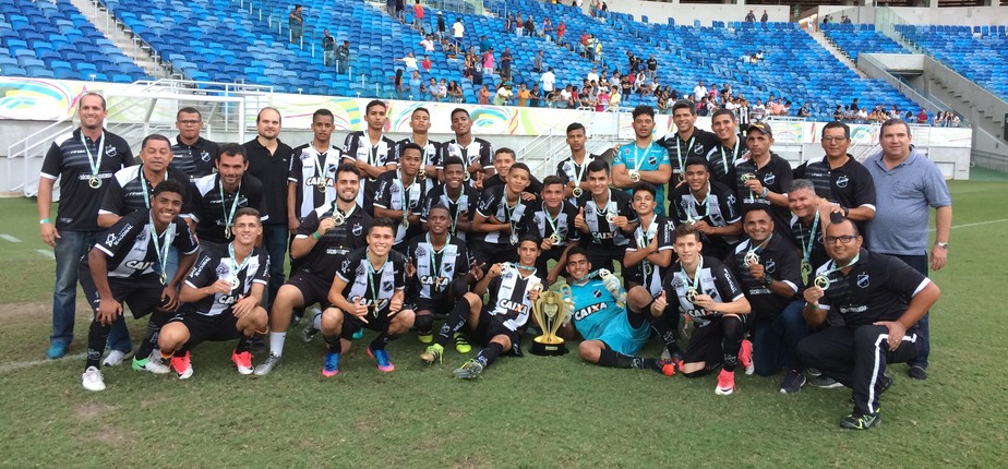 Goleiro brilha, ABC vence Palmeira-RN nos pênaltis e é tricampeão no sub-17
