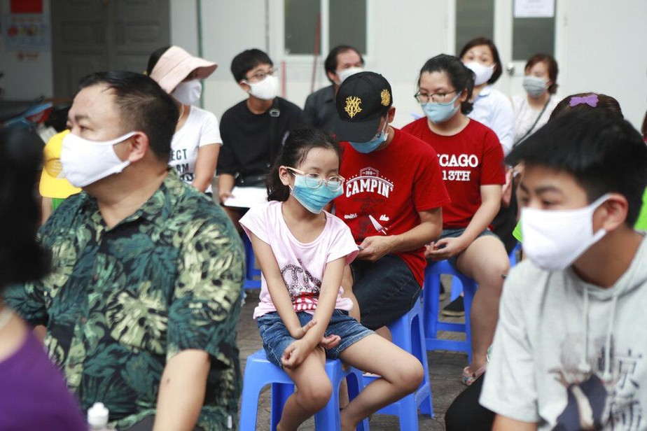 Vietnã quebra novo recorde de casos de covid-19 e teme chegada da ômicron