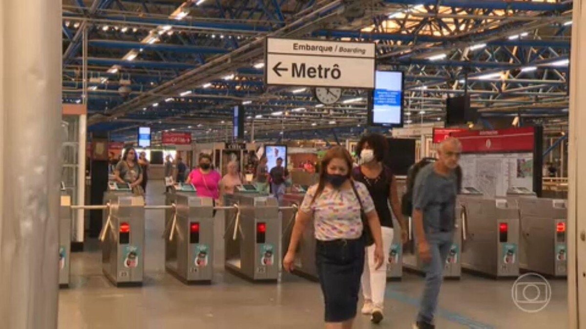 Metroviários de São Paulo encerram greve